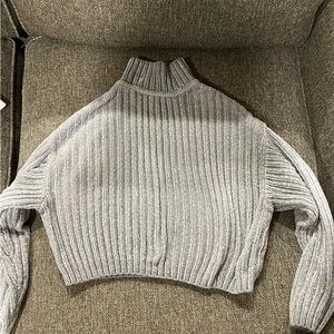 Light blue cropped turtleneck sweater from H&M